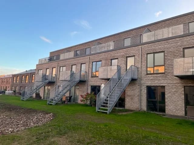 3-vær. lejlighed på 81 m² - Nivå